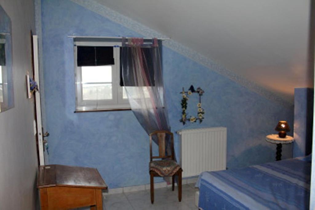 Gite De Fontepaisse Saint-Jean-en-Royans Pokój zdjęcie